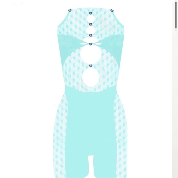 Poster Girl
Jetta Jumpsuit AND Sabinna sleeves in Soft Turquoise NEW - Picture 5 of 12